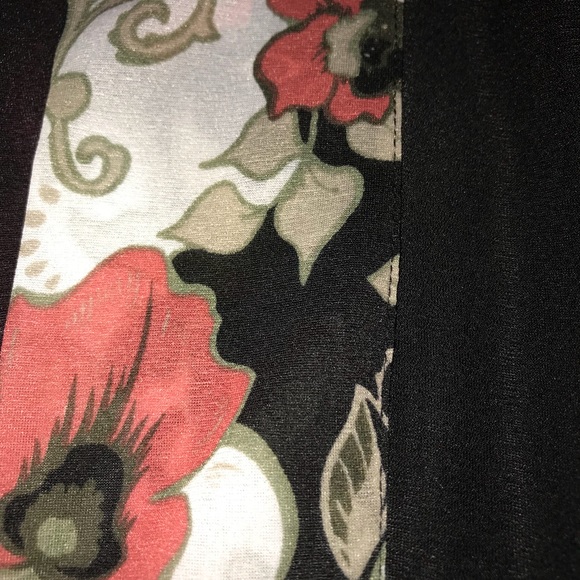 cj banks Kimono. NWT - Picture 3 of 3